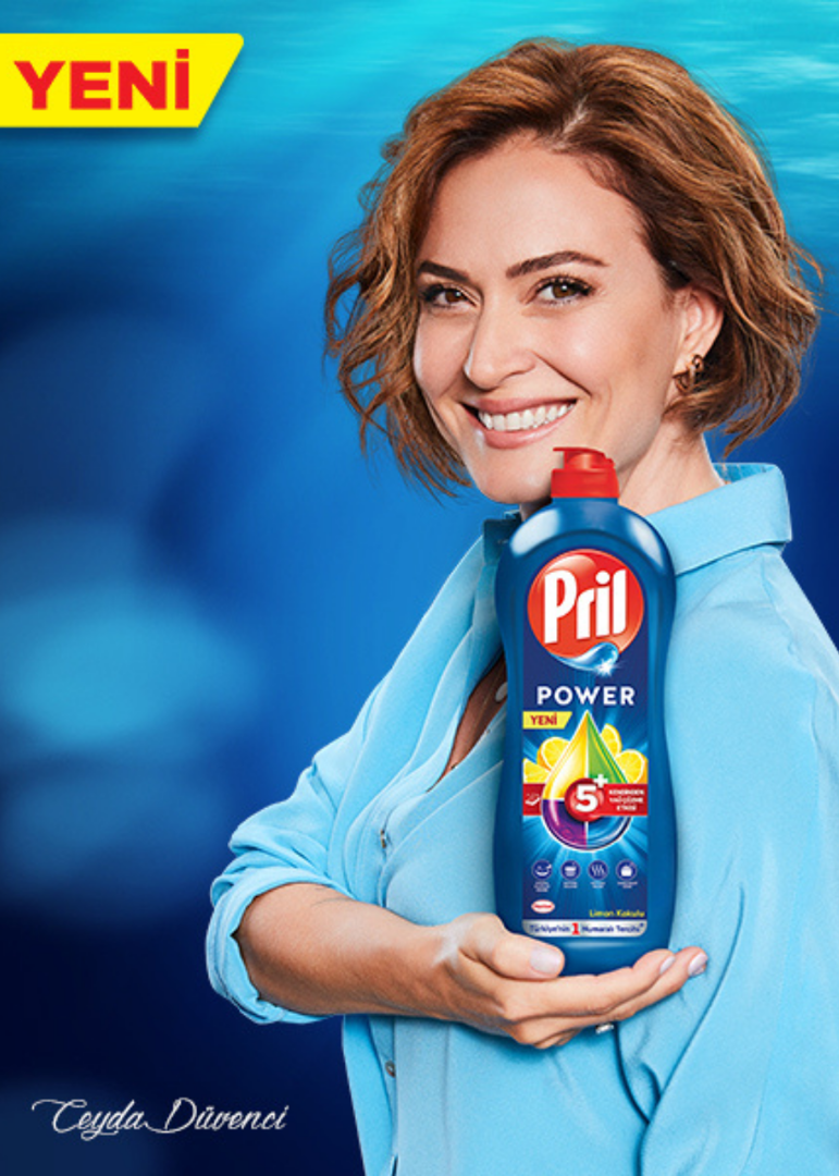 Ceyda Düvenci Yeni Pril Reklamlarında!