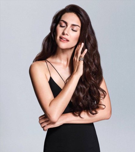 Bergüzar Korel