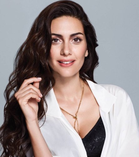 Bergüzar Korel