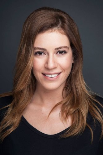 Sinem Kobal